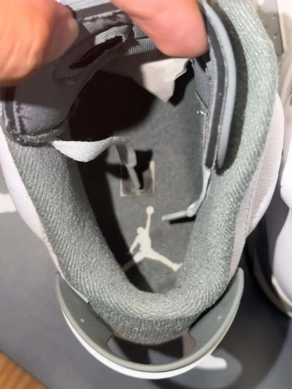 Jordan 6 Retro Cool Grey CT8529-100‼️SHIP FAST‼️PREOWN SIZE 12M WITH BOX